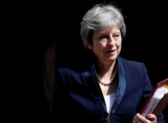Times: Παραιτείται την Παρασκευή η Tερέζα Μέι