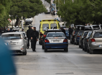Αυτοκτονία στην Καλογρέζα: «Ο θάνατος του πατέρα μου είναι έγκλημα», λέει ο γιος του 87χρονου