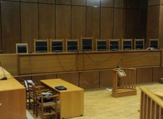 Στην τελική ευθεία η δίκη της Χρυσής Αυγής: Ξεκινούν οι απολογίες των κατηγορουμένων