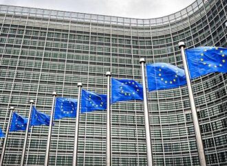 Παζάρια για τα «μεγάλα αξιώματα» στην Ευρωπαϊκή Ενωση