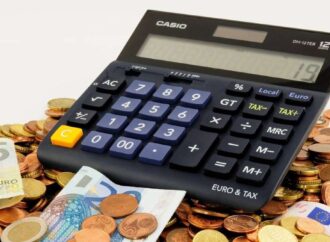 Αναδρομικά: «Κλείδωσαν» τα ποσά που θα πάρουν οι συνταξιούχοι – Αναλυτικά ανά ταμείο