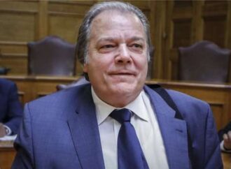 Ρεκόρ Κατσίκη: Αλλαξε τέσσερα κόμματα- Τώρα πολιτεύεται με την Ένωση Κεντρώων