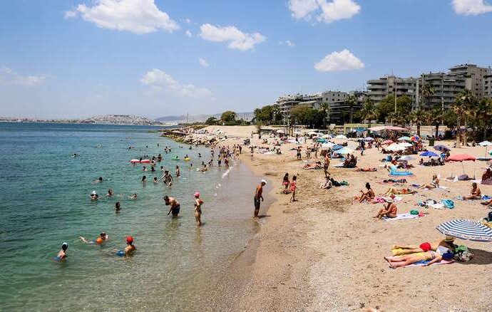 Καιρός: Στο «κόκκινο» ο υδράργυρος – Πού θα χτυπήσει 38άρια