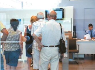 Σκάει η φούσκα της κυβέρνησης με τα πλεονάσματα του ΕΦΚΑ