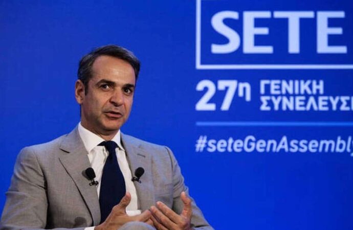 Μητσοτάκης: Όργιο τακτοποιήσεων και προεκλογικών ρουσφετιών στη Βουλή