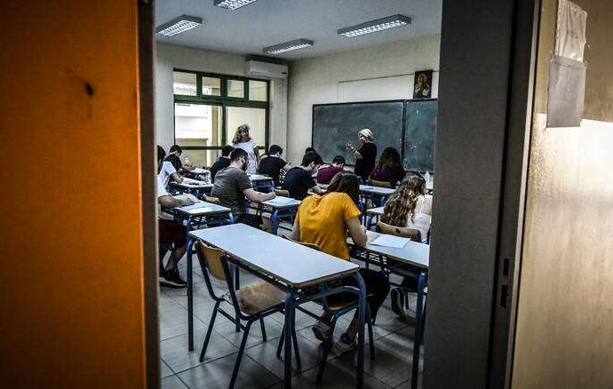 Οργή στα Χανιά: Εμπόδισαν εργαζόμενους μαθητές να δώσουν Πανελλήνιες