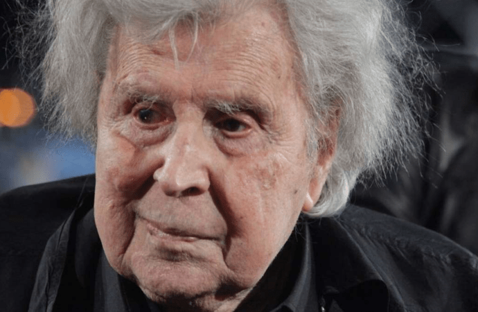 Η «μάχη» του Μίκη Θεοδωράκη να κρατηθεί στη ζωή και το σημαδιακό όνειρο