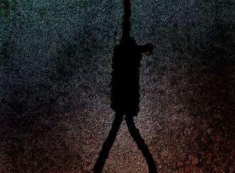 Τραγωδία: Κρεμάστηκε στο κελί της η 35χρονη που σκότωσε τον πατέρα της