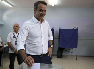 Ψήφισε ο Κ. Μητσοτάκης – “Οι Έλληνες παίρνουν τις τύχες του τόπου στα χέρια τους”
