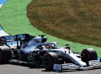 GP Γερμανίας – Κατατακτήριες: Pole ο Hamilton, πανωλεθρία Ferrari