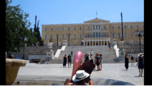 Πανικός στο Σύνταγμα: Δεν πίστευαν στα μάτια τους οι τουρίστες