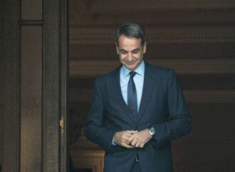 «Πράσινο φως» από Μητσοτάκη για 2.450 προσλήψεις στην Υγεία και 1.500 στην ΕΛ.ΑΣ.