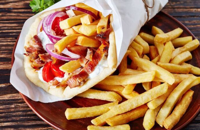 Σουβλάκι: Θερμίδες και διατροφική αξία