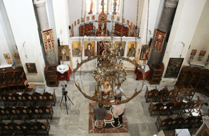 Ιερά πυρά κατά Βελόπουλου για τις «επιστολές» του Χριστού