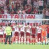 Ολυμπιακός: Η αποθέωση των παικτών από το πέταλο της Θύρας 7