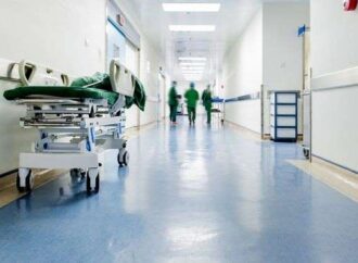 Θεσσαλονίκη: Επιτυχής συγκόλληση ακρωτηριασμένων δακτύλων σε 15χρονο ασθενή