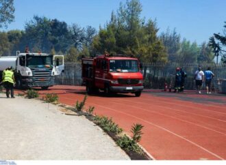 Ενισχύθηκαν οι δυνάμεις στη φωτιά στο Χαϊδάρι