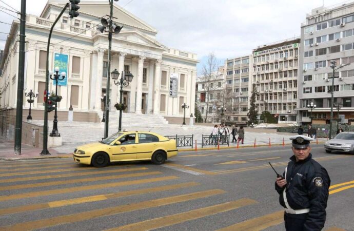 Προσοχή! Κυκλοφοριακές ρυθμίσεις την Κυριακή (13/10) σε Αθήνα και Πειραιά – Ποιοι δρόμοι θα κλείσουν
