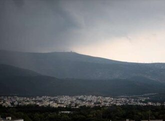 Βροχές και καταιγίδες στα δυτικά, κεντρικά και βόρεια