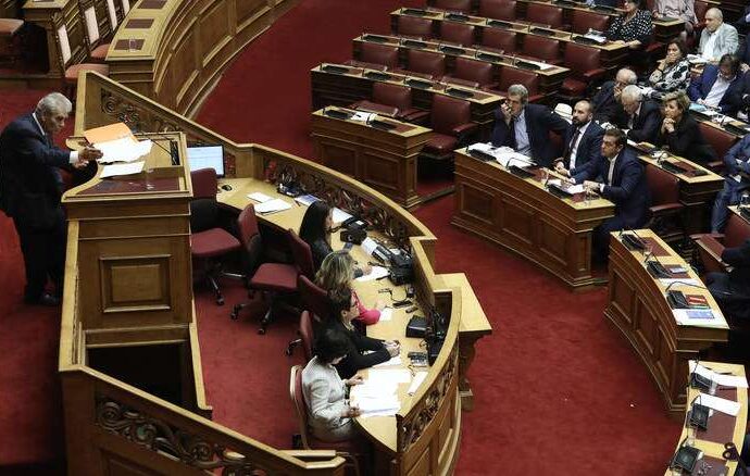 Υπόθεση Novartis: Γιατί Μητσοτάκης και υπουργοί αποφάσισαν να απέχουν