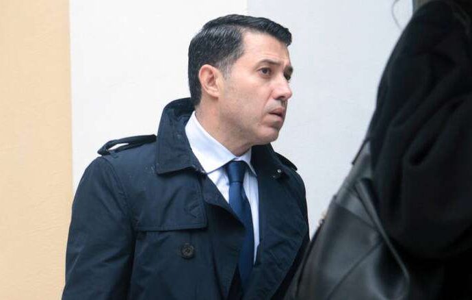 Ανατροπή στην υπόθεση Novartis – Μανιαδάκης: Δεν δέχθηκα απειλές από τον Στουρνάρα