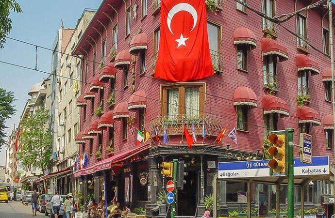 Συλλήψεις 133 στρατιωτικών διέταξε η Αγκυρα για διασυνδέσεις με Γκιουλέν