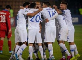 Αρμενία – Ελλάδα 0-1: Η Εθνική του Φαν Σιπ νικάει με μπαλάρα