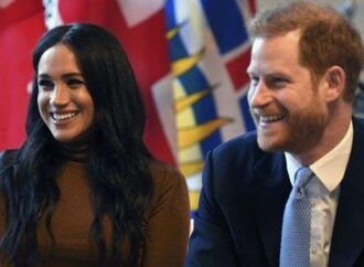 Megxit: Τέλος οι βασιλικοί τίτλοι και τα χρήματα για Χάρι και Μέγκαν