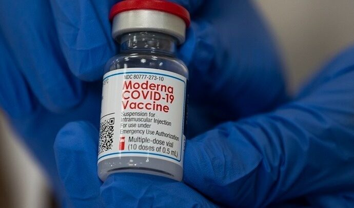 Εμβόλιο-Covid-19: Η Moderna προτείνει να γεμίζει τα φιαλίδια με επιπρόσθετες δόσεις