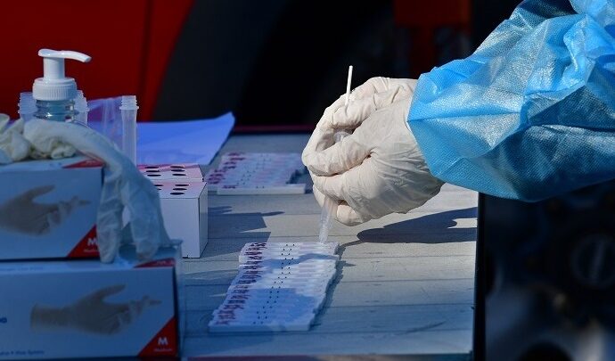 Κορονοϊός-Ελλάδα: 1.913 νέα κρούσματα, 357 διασωληνωμένοι, 28 θάνατοι