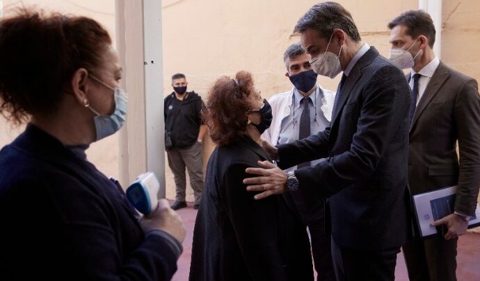 Κυρ. Μητσοτάκης: Μέσα από τη διαδικασία του εμβολιασμού ξαναχτίζουμε την εμπιστοσύνη των πολιτών στο κράτος και στο ΕΣΥ