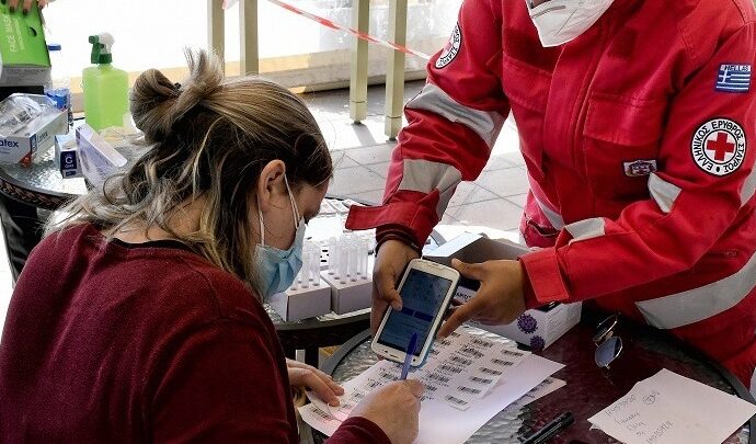 Κορονοϊός-Ελλάδα: 3.073 κρούσματα, 645 διασωληνωμένοι, 45 θάνατοι