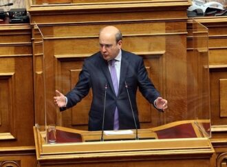 Κ. Χατζηδάκης: Άμεση εκκίνηση της διαδικασίας για τον επανακαθορισμό του κατώτατου μισθού