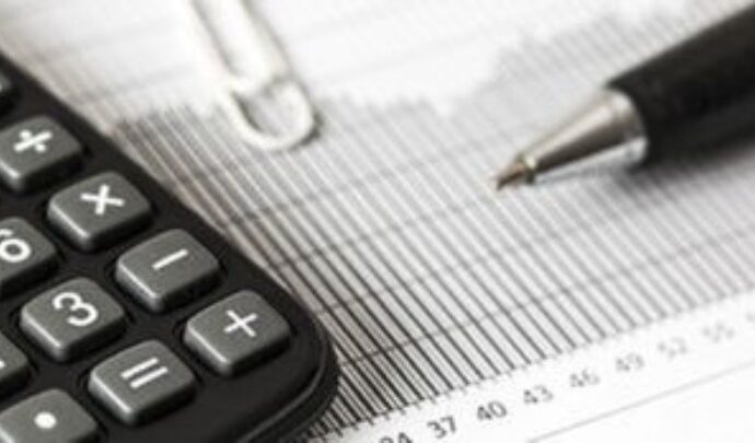 Παρατείνεται το μειωμένο καθεστώς ΦΠΑ σε «ευαίσθητα» αγαθά και υπηρεσίες