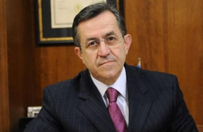 ΝΙΚ. Ι.ΝΙΚΟΛΟΠΟΥΛΟΣ: Είναι «ζημία» για την οικονομία να υπάρχει πλήρης προστασία της πρώτης κατοικίας(!!!) μας είπε αυτός που το κόμμα του χρωστάει 308,7 εκ. ευρώ, με βάση τον ισολογισμό του 2019 ενώ το 2010 χρωστούσε «μόνον» 127,8 εκ. ευρώ. Άρα ο ξεσπιτωμένος είναι σαμποτέρ της οικονομίας.