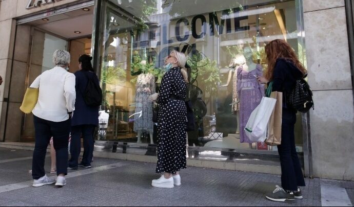 Γεωργιάδης: «Στις 22 ή 29 Μαρτίου το άνοιγμα του λιανεμπορίου με SMS, όχι με click away»