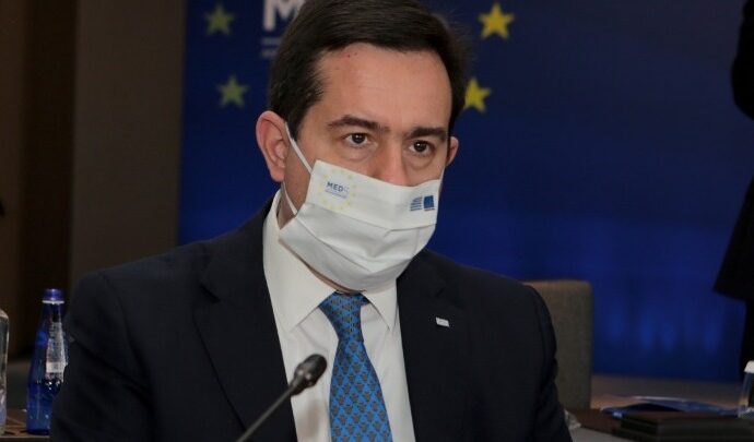 Ν. Μηταράκης: Προσπάθεια εξεύρεσης μόνιμης λύσης στη μείωση του ΦΠΑ για τα πέντε νησιά που σηκώνουν το μεγαλύτερο βάρος του μεταναστευτικού
