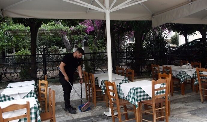 Άδ. Γεωργιάδης: Μετά το Πάσχα πιστεύω θα μπορούμε να ανοίξουμε την εστίαση