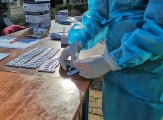 Κορονοϊός: 1.428 κρούσματα, 728 διασωληνωμένοι, 51 θάνατοι