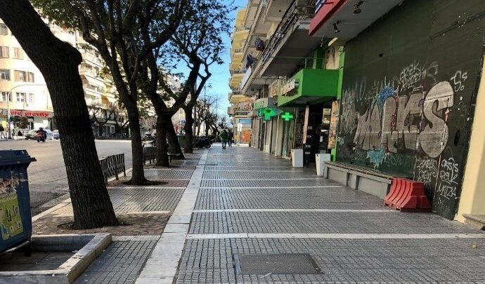 Περισσότερες από 210.000 επιχειρήσεις τέθηκαν σε αναστολή λειτουργίας τον Μάρτιο του 2020