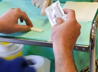 Επέκταση των self tests στο σύνολο των εργαζομένων του Δημοσίου -Τι ισχύει για τον ιδιωτικό τομέα