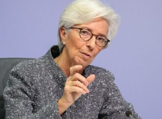Λαγκάρντ: Οι προοπτικές για την οικονομία της ευρωζώνης βελτιώνονται