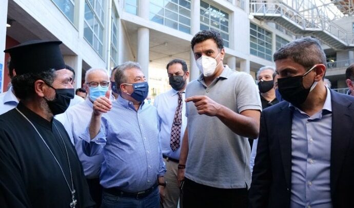 Στην Κρήτη ο Β. Κικίλιας για την εντατικοποίηση της εμβολιαστικής κάλυψης