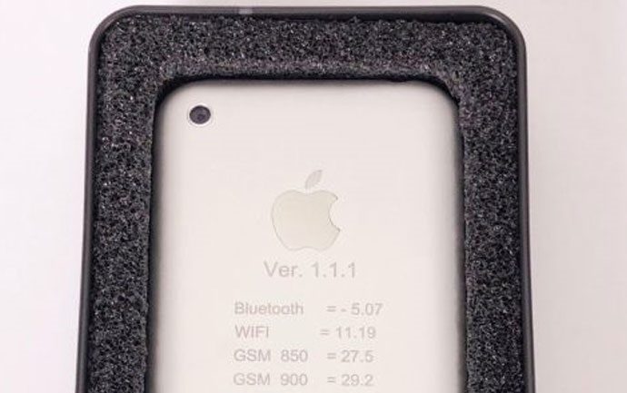 iPhone: Πρωτότυπο μοντέλο πωλείται προς 11.000 ευρώ