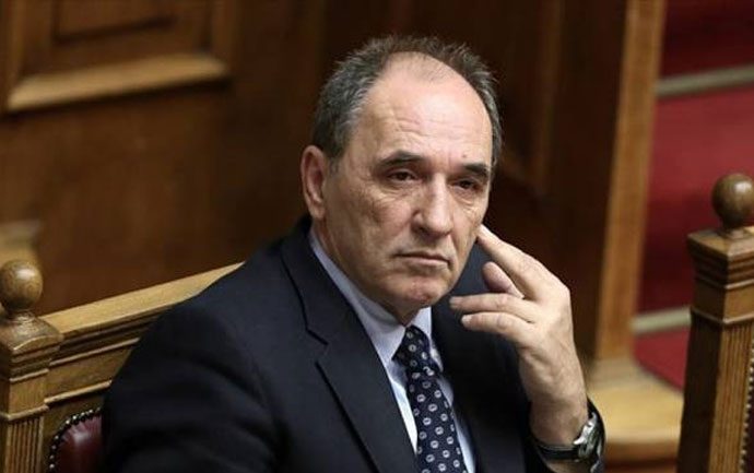 Σταθάκης: «Συγκεκριμένα funds σορτάρουν τη ΔΕΗ»