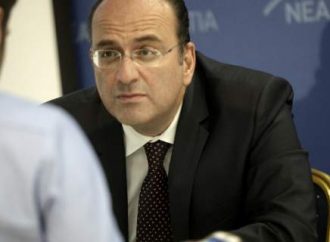 Λαζαρίδης: Πλήρης ανικανότητα της κυβέρνησης σε οικονομία, υγεία, παιδεία, προσφυγικό