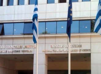 2,8 εκατ. τουρίστες φέρνει φέτος στην Ελλάδα η συνεργασία TUI – υπ. Τουρισμού