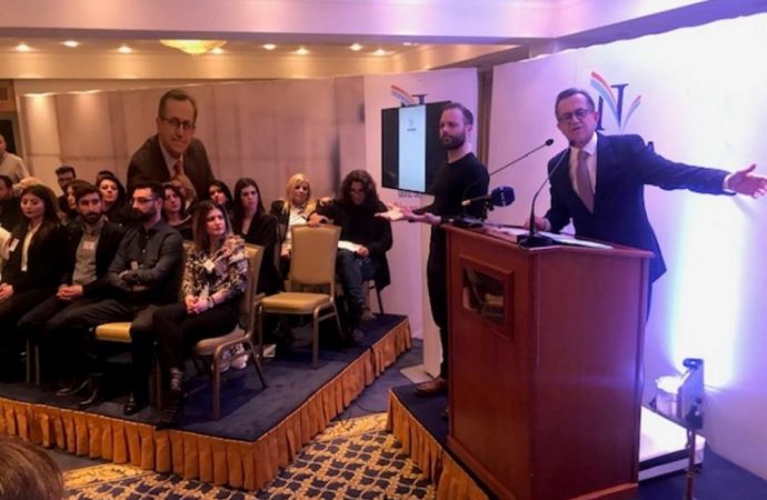 Νίκος Νικολόπουλος: Ως πότε θα συμβιβαζόμαστε με το πενιχρό έργο των μετρίων;