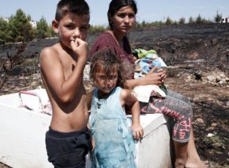 Ο Ερντογάν υποχρεώνει τα μειονοτικά ιδρύματα της Πόλης να σβήσουν τις ελληνικές επιγραφές