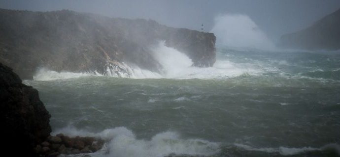 Μπιναλί Γιλντιρίμ: Επαναφορά της θανατικής ποινής για τους πραξικοπηματίες